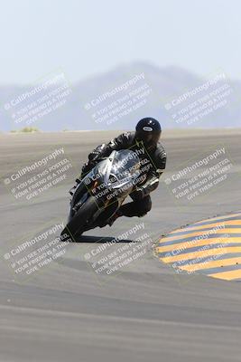 media/May-14-2023-SoCal Trackdays (Sun) [[024eb53b40]]/Turn 12 (1145am)/